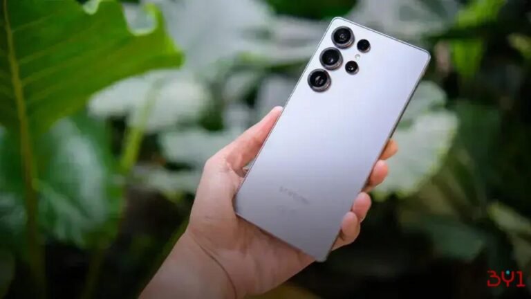 Samsung Galaxy S26 Ultra traz tela com tecnologia inovadora para privacidade