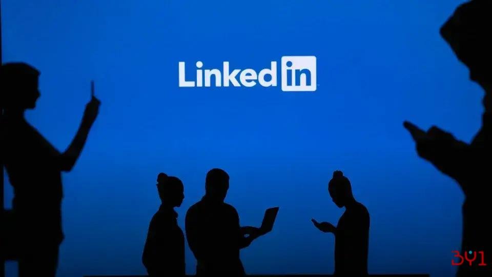 LinkedIn usará dados de usuários para treinar IA a partir de novembro